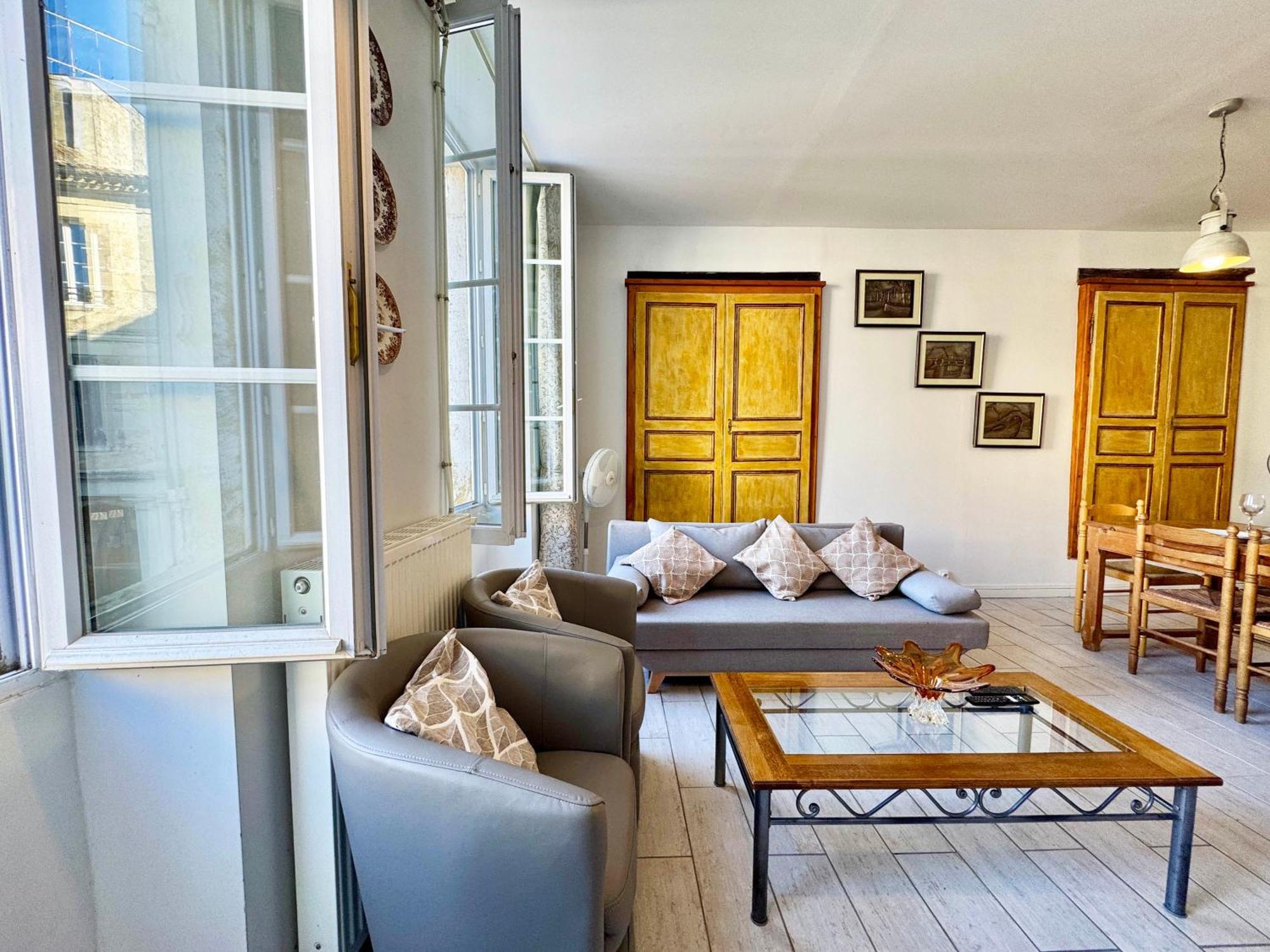 Maison De Ville Au Coeur D'Une Bastide Historique Monsegur  Bagian luar foto