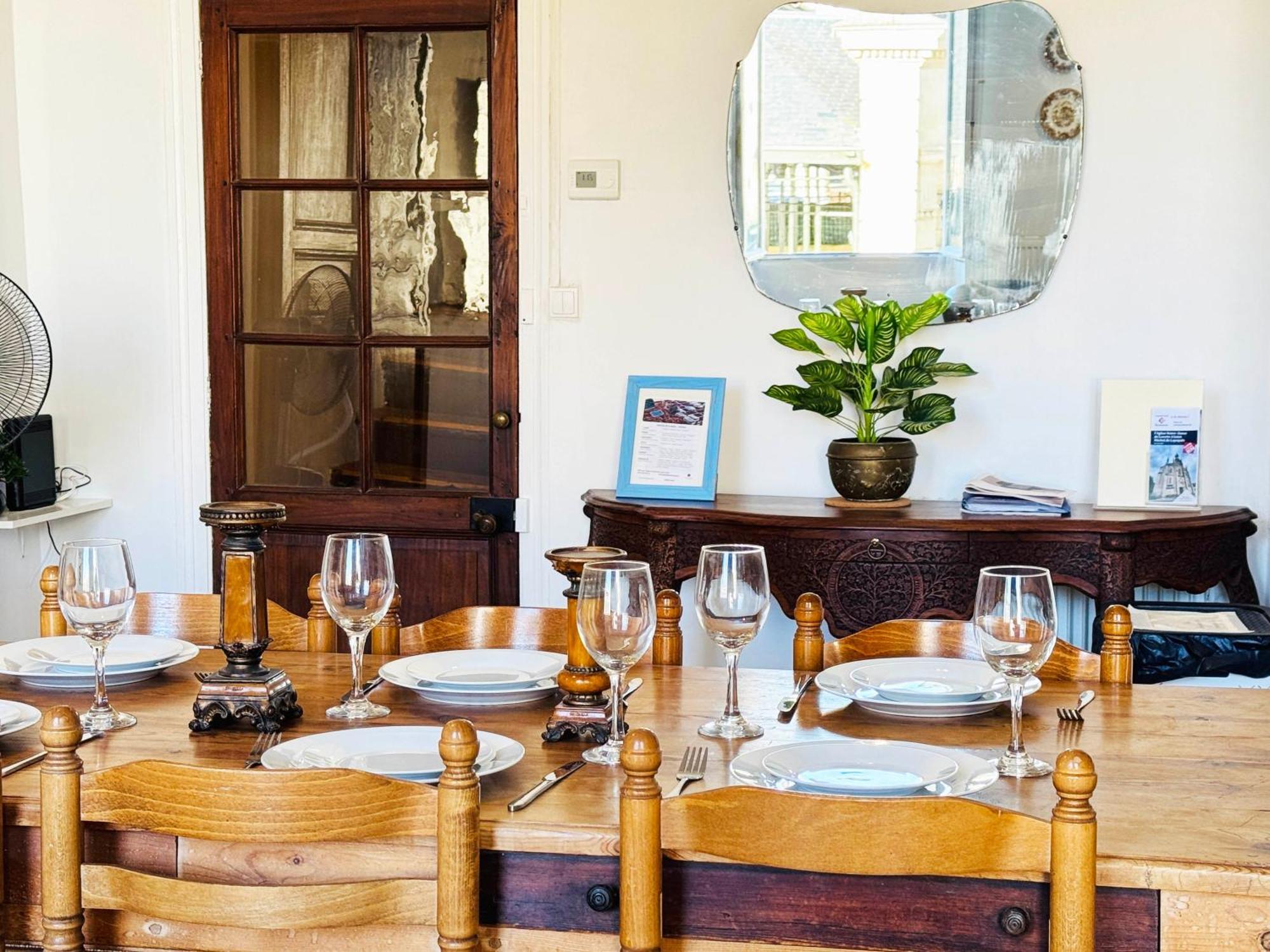 Maison De Ville Au Coeur D'Une Bastide Historique Monsegur  Bagian luar foto